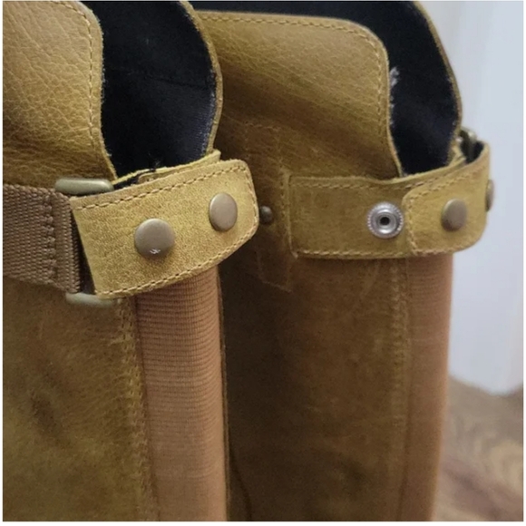 Sorel Ladies Riding Boots in Yellow - Picture 9 of 11